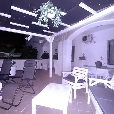 Oceana Boutique By Scalera *